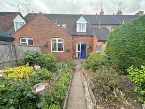 Rear- click for photo gallery